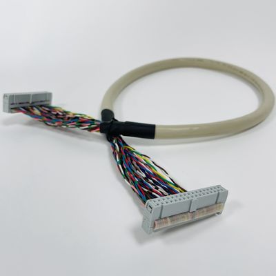 Xe ô tô IDC Cáp ruy băng phẳng 2.54mm Pitch Insulation Material PVC Polyester
