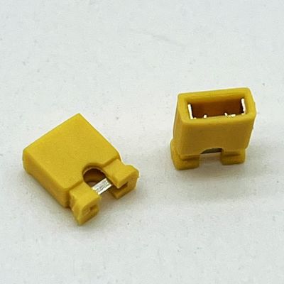 Chiếc xe ô tô Mini Jumper Connector Board to Board Female Socket 1.27mm 2mm 2.54mm Pitch Black Red Yellow với Ni Plating