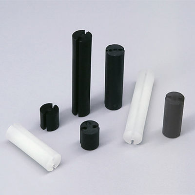 PCB lắp đặt các đệm tam giác với sợi nội bộ M2.0 Standoff Plastic Spacers trong thiết kế tam giác